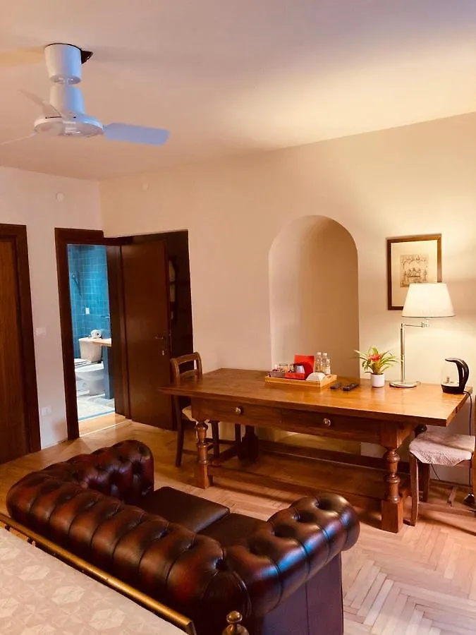 Mario Number 8 Apartment Verona