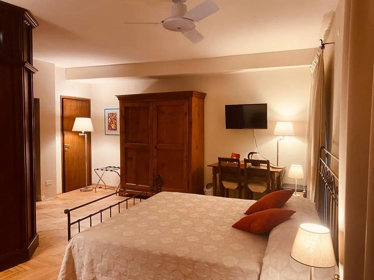 Mario Number 8 Apartment Verona
