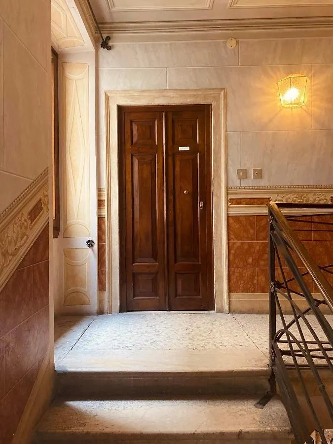 Mario Number 8 Apartment Verona